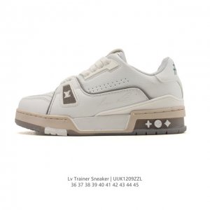 Louis Vuitton Trainer Sneaker Low, a stylish and trendy platform sneaker for me