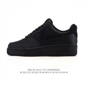 Nike Air Force 1 '07 Low Air Force One White Cushioned Shoes, a versatile low-t