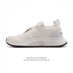 Dior, a high-end luxury brand, showcases a sophisticated aesthetic. Low-top Dio