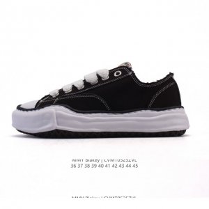 Company-Level Shawn Yue's Favorite Item Mmy Blakey Dirty Shoes Amiri Bone Shoes