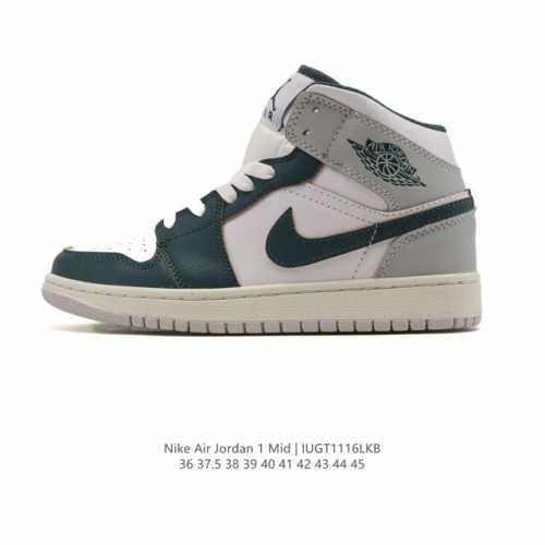 Company-grade Nike Air Jordan 1 Mid men's and women's basketball shoes, stylish