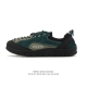 Keen Jasper Rocks Sp, a popular American outdoor brand, features a retro low-to