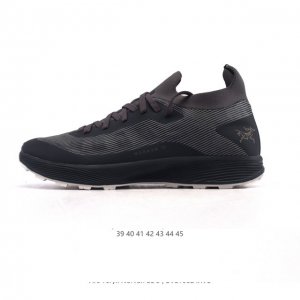 Arc'teryx Norvan Ld 3 outdoor trail shoes, the best outdoor shoes for long dista