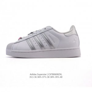 Original last development model #Using suede and Oxford cloth upper material #Em