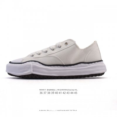 Company-Level Shawn Yue's Favorite Item Mmy Blakey Dirty Shoes Amiri Bone Shoes