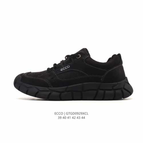Company-level Ecco sneakers, a popular Xiaohongshu (Little Red Book) item, are a