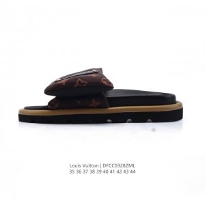 220 Louis Vuitton Pool Pillow Louis Vuitton Pillow #Lv # #Lv : 35-44 : Dfcc0328Z
