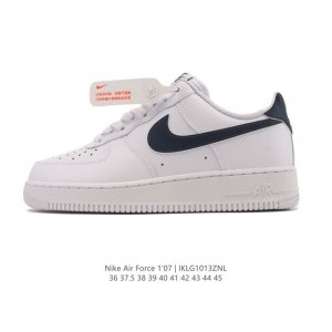 Company-grade Nike Air Force 1 '07 Low platform sneakers, featuring a thick sole