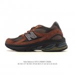 Factory Grade New Balance 2010 Made in England Distressed Shoes, Solid Color Fl