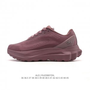 New, corporate-grade Alo Yoga Recovery Mode shoes. Comfortable, minimalist whit