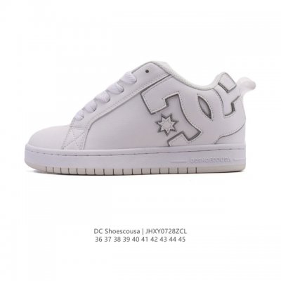 Streetwear brand Dcshoecousa offers fashionable men's and women's casual sneaker