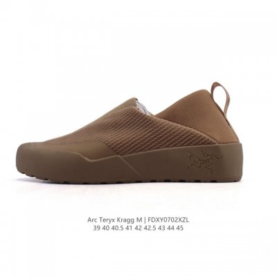 New company-level Arc'teryx Kragg men's lightweight, comfortable and breathable