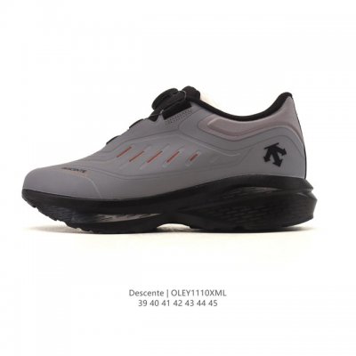 Descente Urban Outdoor Men's Traxi Sports and Casual Shoes Summer New Arrival.