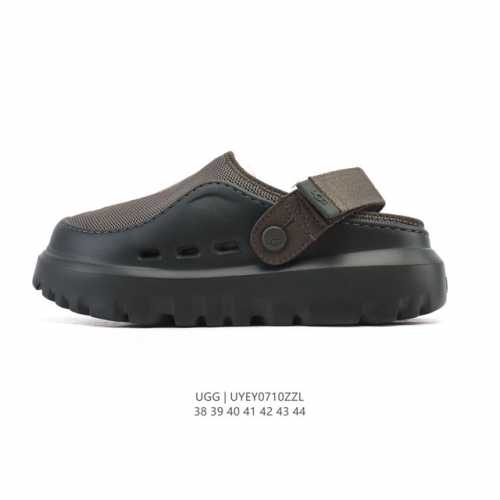 Corporate-level Ugg men's closed-toe sandals are now available. Fashionable and