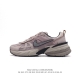 Nike V2K Run 4 tpu , md Vomero 5 Nike Initiator.... Nike Balenciaga 3Xl nike V2K