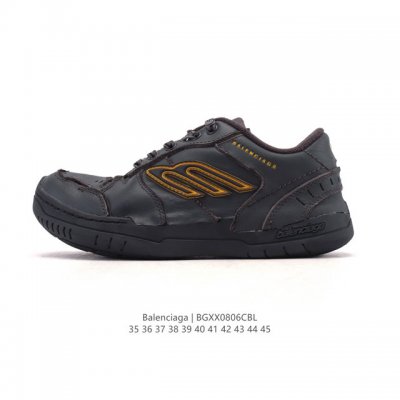 New arrival: Balenciaga, a trendy luxury brand from Parisian brand Balenciaga.