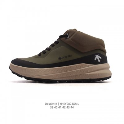 New company-grade Descente Urban Outdoor series mid-cut men's Traxis sports cas