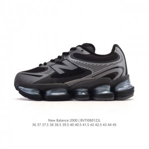 New arrival, a new model from New Balance! The New Balance 0 series features re