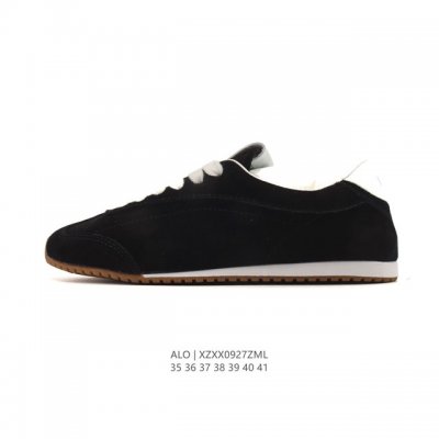 Alo Yoga Recovery Mode. Comfortable, minimalist white sneakers. Non-slip, wear-r