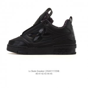 Louis Vuitton Lv (LV) Trainer Sneaker Low, a stylish and trendy platform sneake