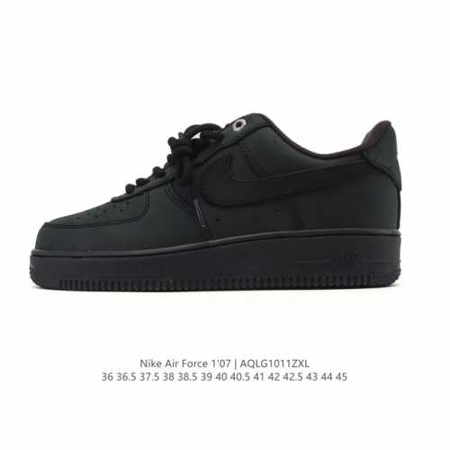 Nike Air Force 1 '07 Low, a versatile, platform, low-top casual athletic shoe wi