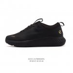 Company-level Ecco sneakers, a popular Xiaohongshu (Little Red Book) item, are a