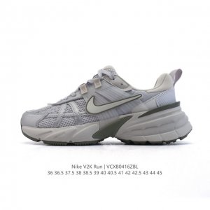 Nike V2K Run 4 Tpu , Md Vomero 5 Nike Initiator.... Nike Balenciaga 3Xl Nike V2
