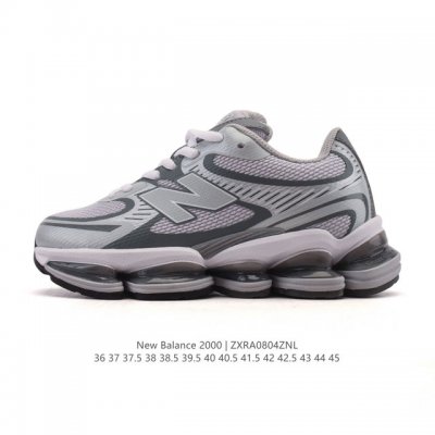 New arrival, a new model from New Balance! The New Balance 0 series features re
