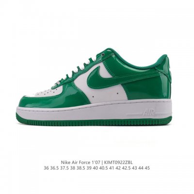 Nike Air Force 1 '07 Low, a versatile, low-top, thick-soled, height-enhancing c