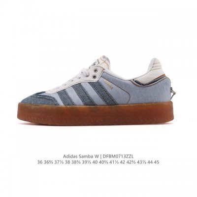 Adidas Samba Velentine, a unisex sneaker, is a retro, classic sneaker. This Adid