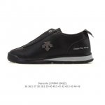 New Descente Cron Racer casual sneakers, unisex design. The Descente Cron Racer