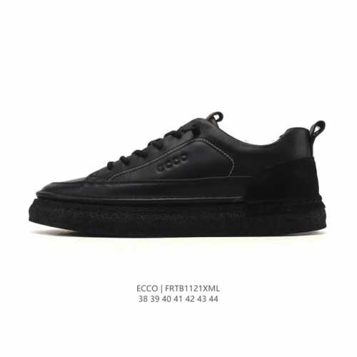 Company-grade Ecco sneakers, a popular style on Xiaohongshu (a Chinese social m