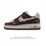 A corporate-grade Nike Air Force 1 '07 Low, a versatile, low-top, thick-soled,