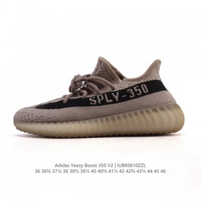 Blind Box Two Pairs Thousands of Pairs Stock Available, Yeezy 350 Really Explosi