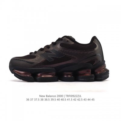 New arrival, a new model from New Balance! The New Balance 0 series features re