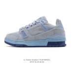 Company-grade Louis Vuitton Trainer Sneaker Low, a stylish and trendy platform s