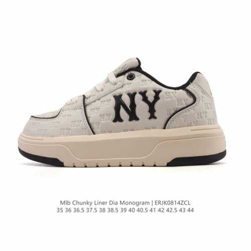 Mlb Chunky Liner Mid, a popular senior shoe, is a lightweight, thick-soled, vers