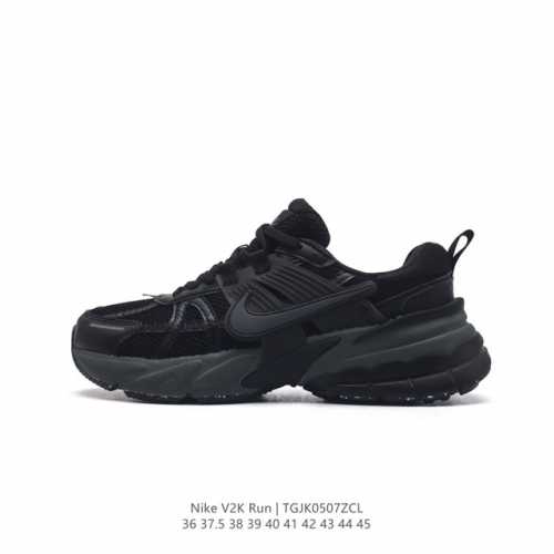Nike V2K Run 4 tpu , md Vomero 5 Nike Initiator.... Nike Balenciaga 3Xl nike V2K