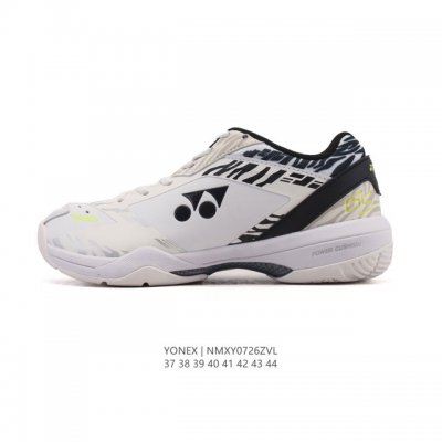 Corporate-grade Yonex running shoes, badminton shoes, Yy training and competitio