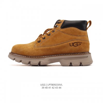 Ugg mid-cut snow boots with a playful and versatile design featuring a fur coll