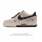 A corporate-grade Nike Air Force 1 '07 Low, a versatile, low-top, thick-soled,