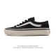 Vans Og Oid Skool versatile casual low-top athletic skateboarding shoes. Actual