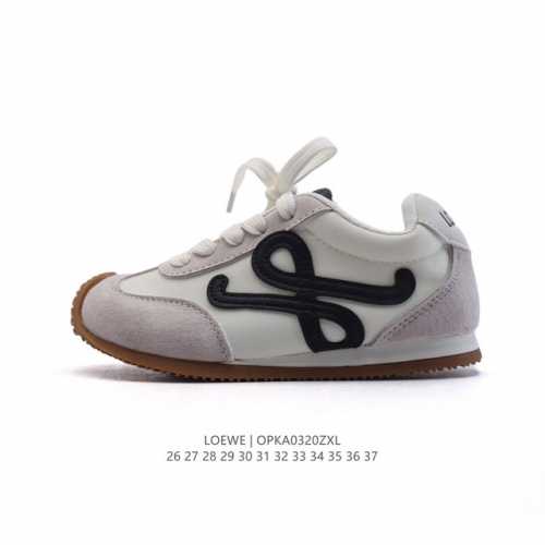 160 Loewe/ Ballet Runner Loewe Ballet Runner 2.0 T : 26-37 : Opka0320