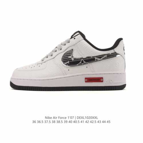 Company-grade Nike Air Force 1 '07 Low platform sneakers, featuring a thick sole