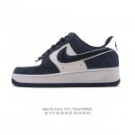 Factory-grade Nike men's and women's shoes, authentic label, half sizes availabl
