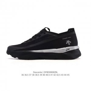 New summer arrival from the company-grade Descente Urban Outdoor series: the un
