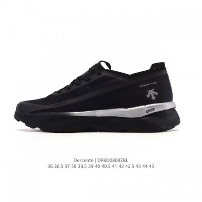 New summer arrival from the company-grade Descente Urban Outdoor series: the un