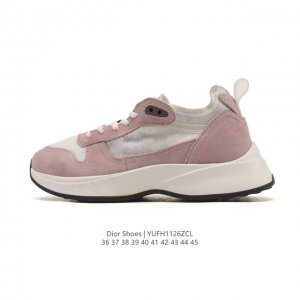 Company-grade Dior, a high-end luxury brand showcasing sophisticated style. Dio